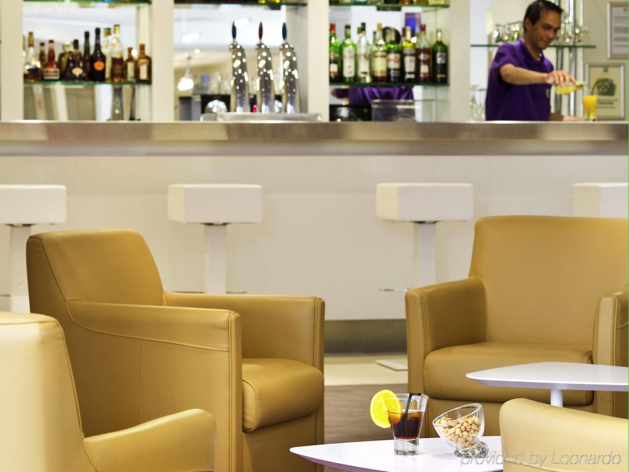 Hotel Mercure Paris Le Bourget Aeroport 4*