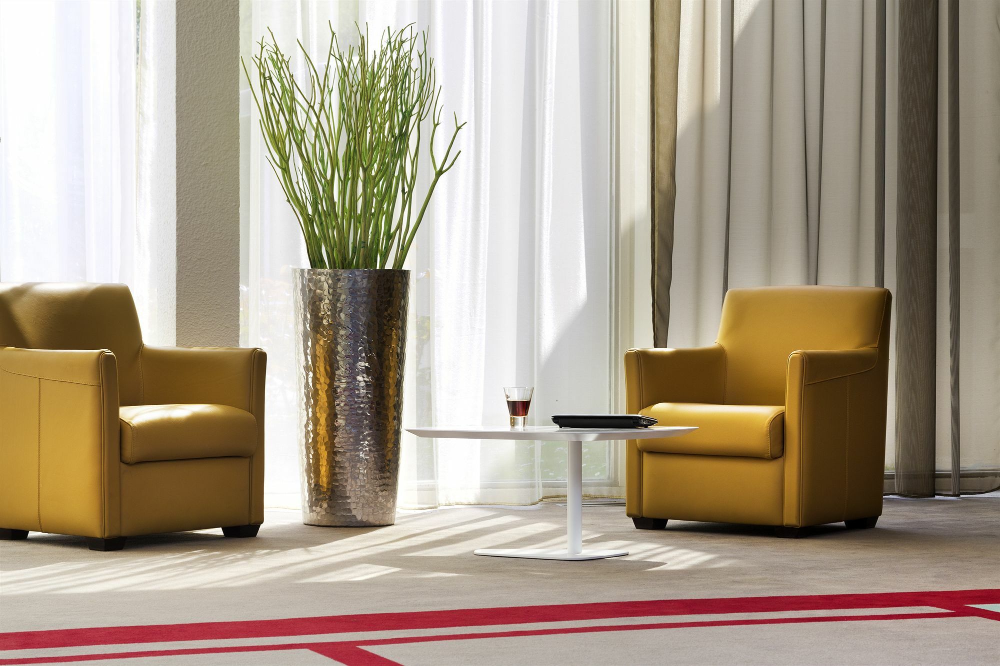 Mercure Paris Le Bourget Aeroport Hotel 4*