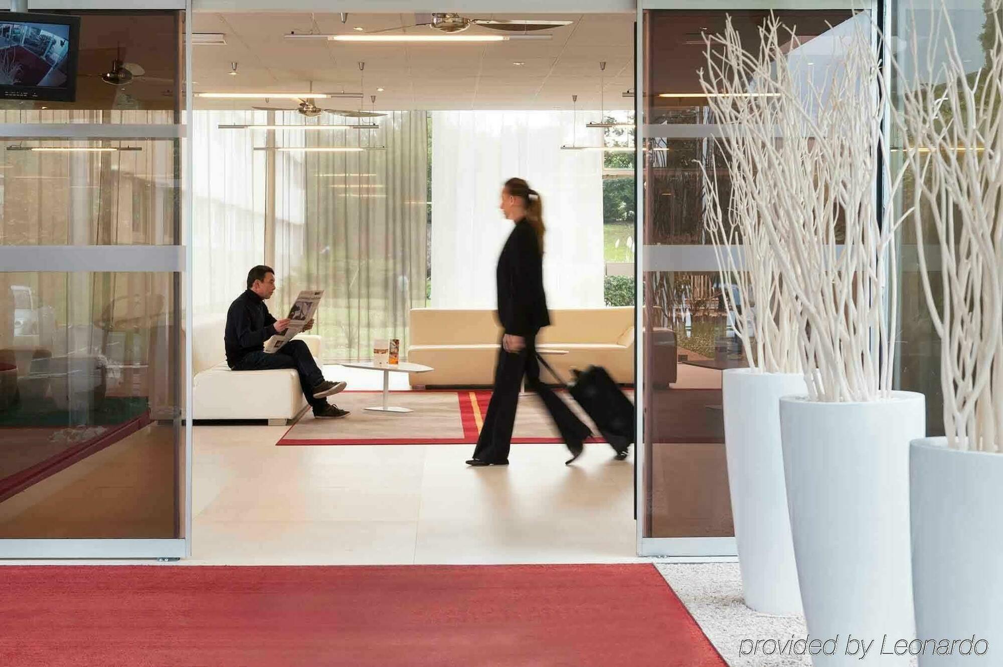 Hotel Mercure Paris Le Bourget Aeroport